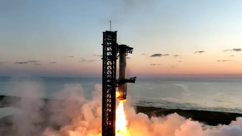 Space X впервые смогла посадить многоразовый ракетный ускоритель Super HeavyКомпания Space X...